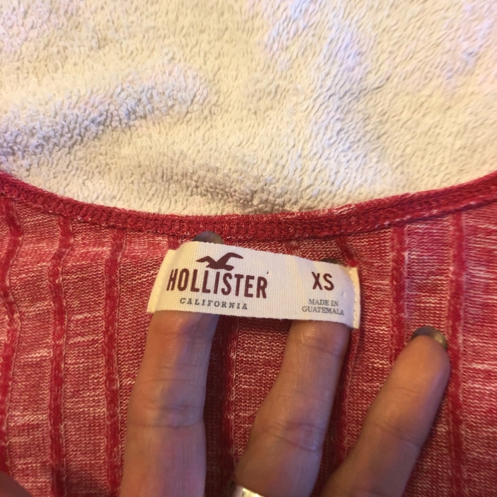 Hollister rise long sleeved shirt